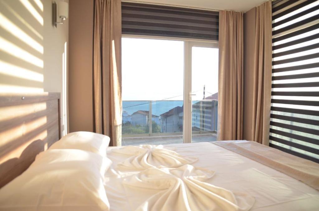 Loca Butik Hotel 시놉 외부 사진